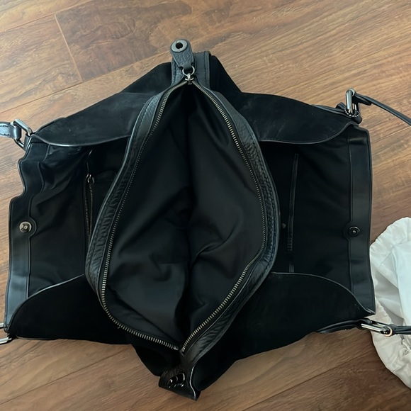 Coach Edie Shoulder Bag 42 - Picture 2 of 6